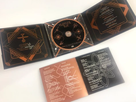 CDs in 6 Panel Digipacks - 3